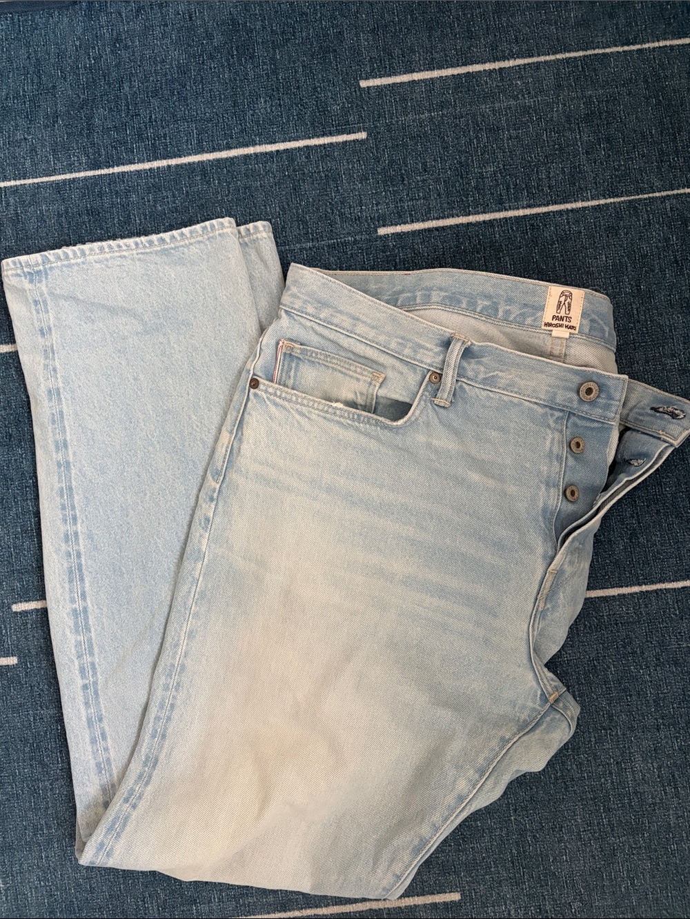 Men's Relaxed Light Blue Jeans - Button Fly